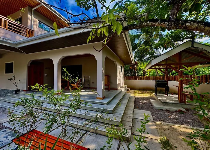 Alibel Beach Villa